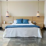 Hotel El Coso 3*
